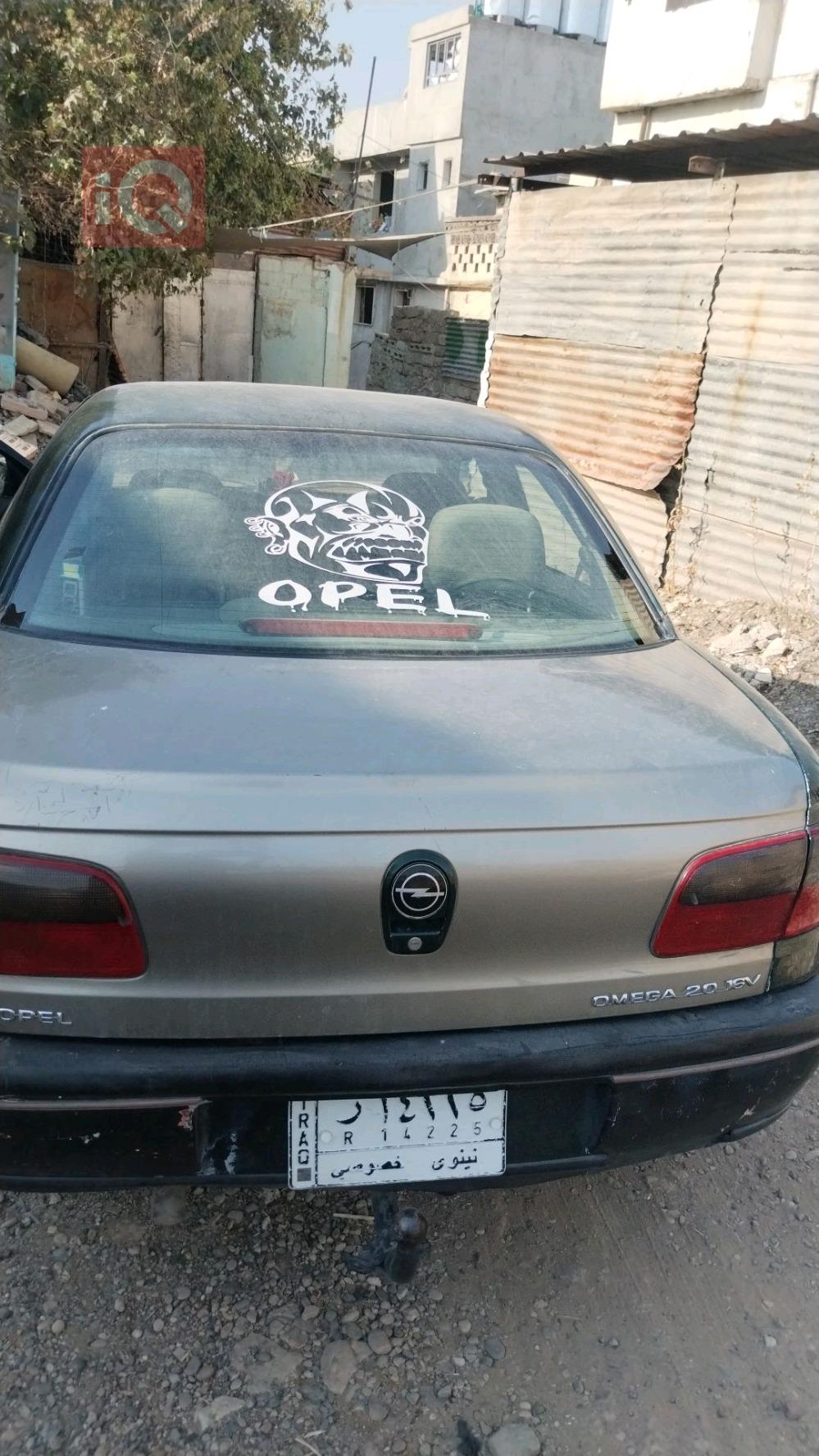 Opel Omega